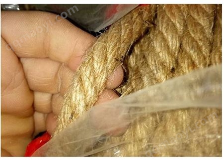 厂家批发黄麻绳 拔河绳攀爬绳粗麻绳 装饰园艺家纺拔河绳